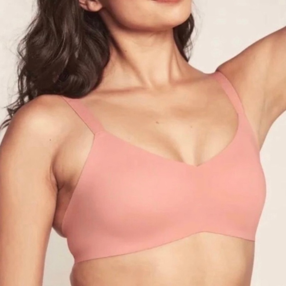 knix Soft Wireless Bra in Dusty Pink